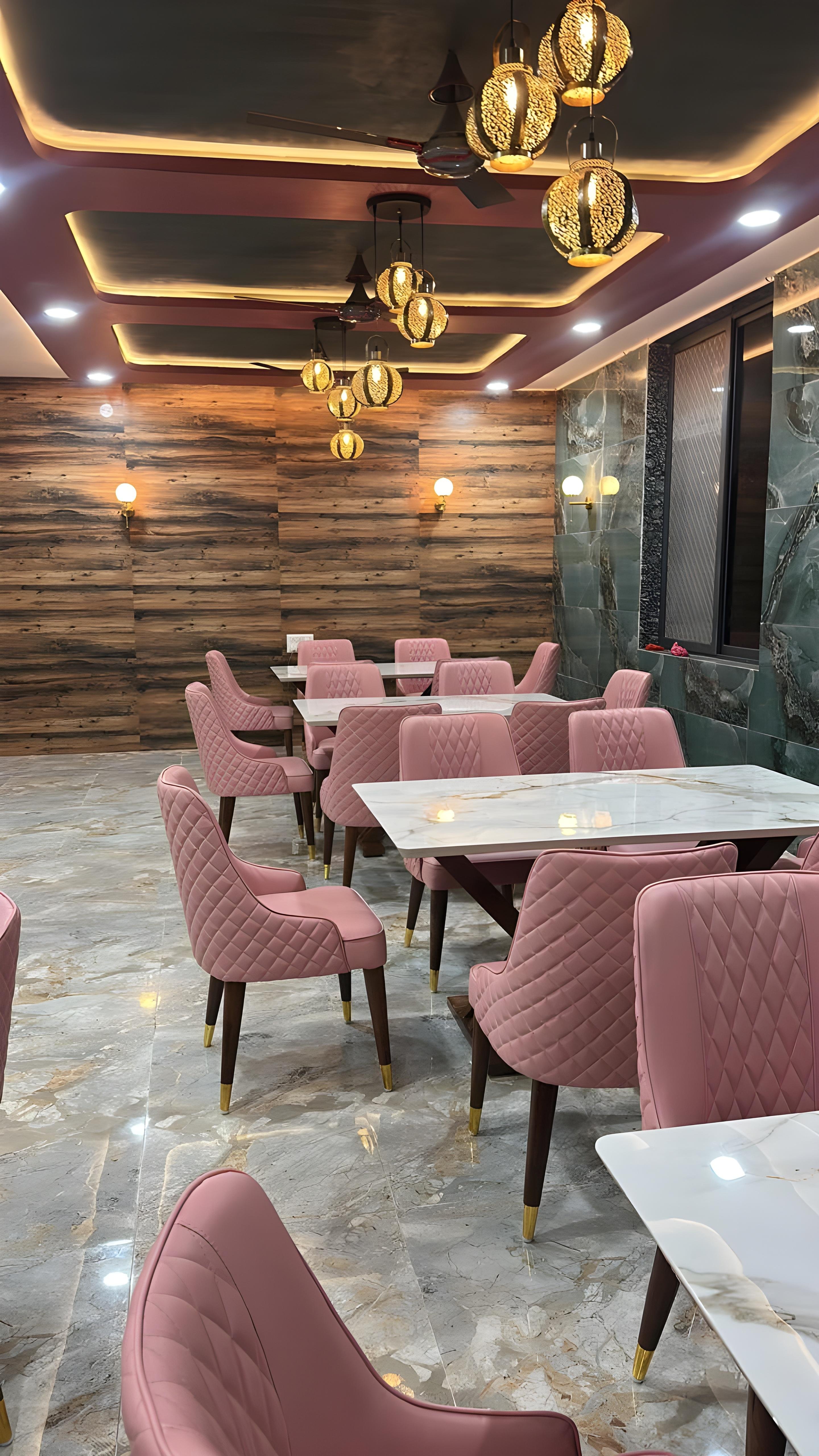 Luxury Dining at Raj Niwas